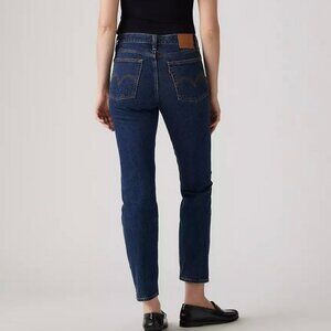 Levi's Wedgie Straight Leg Jeans Size 30, Irregular tab